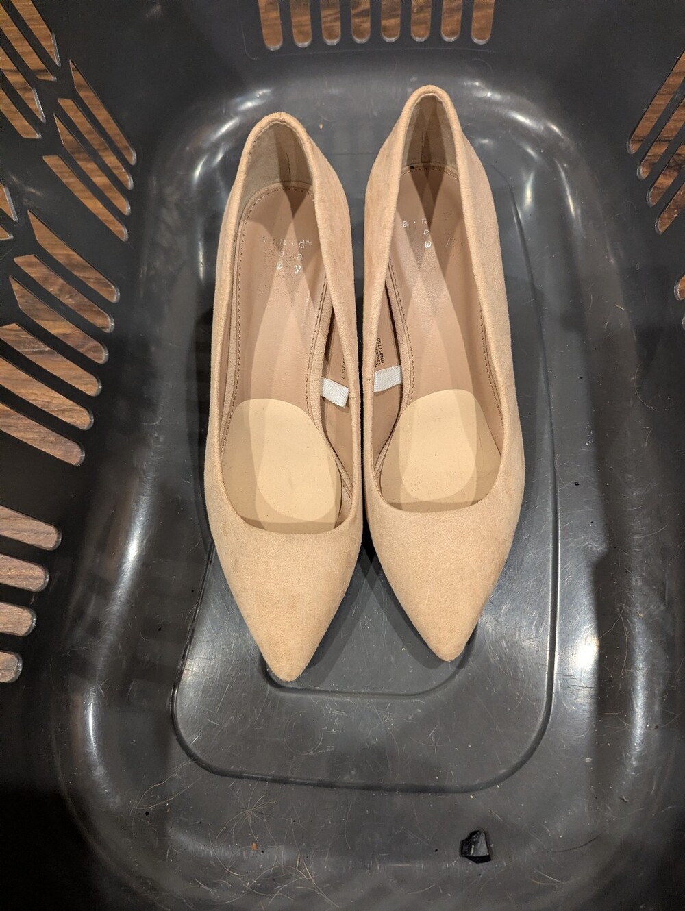 a new day Nude Pointed-Toe Pumps